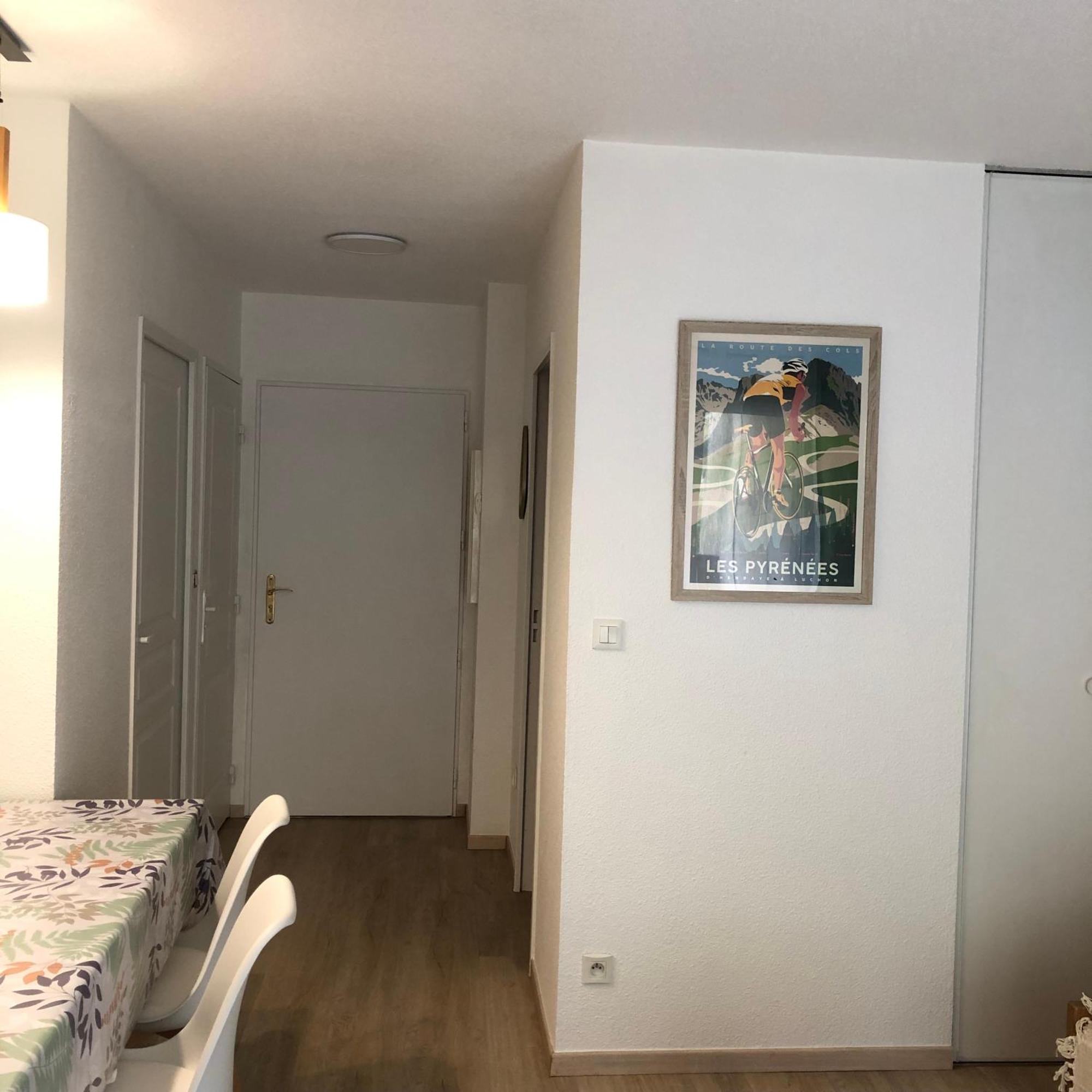 Appart T 3 Bagneres-De-Luchon Vue Montagne - Piscine Mi Juin 외부 사진